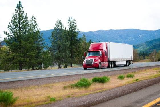 keep-your-trucking-fleet-safe-with-insurance